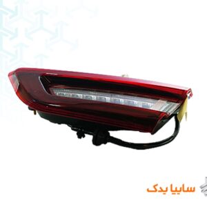 چراغ عقب روی صندوق  راست